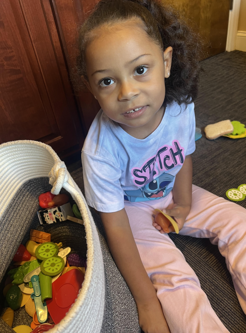 Young boy and girl at Speech Solutions